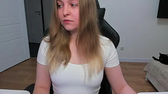 stacy miracle online show from 04-25-26, 03:53
