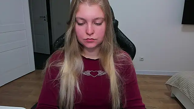 stacy miracle online show from 09-30-25, 03:18