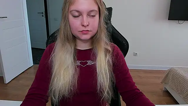 stacy miracle online show from 09-09-25, 02:15