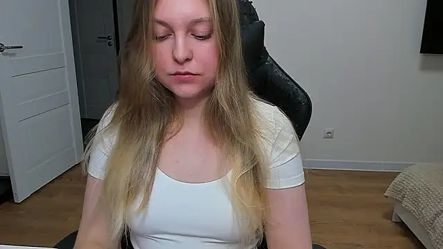 stacy miracle online show from 02-03-26, 04:12