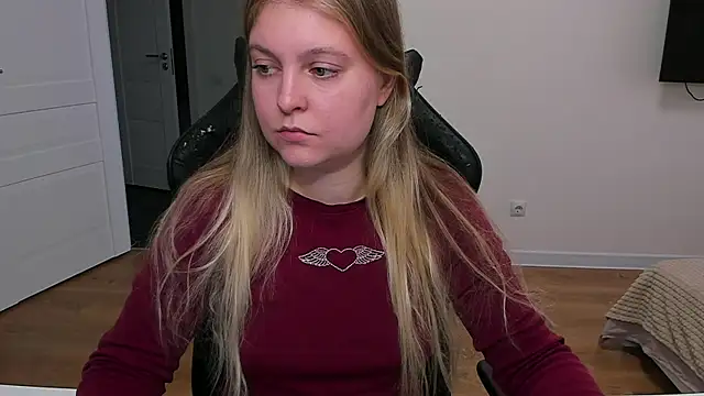 stacy miracle online show from 09-22-25, 02:23