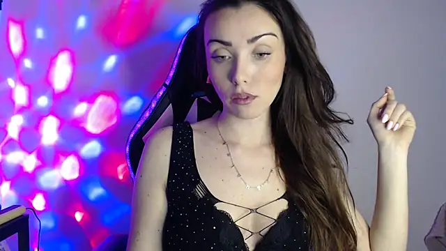 Snapshot of VeronicaZule chatting on 03-02-26, 08:38 VeronicaZule online show from 03-02-26, 08:38