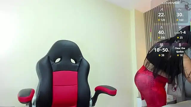 Snapshot of MAGIEVANS1 chatting on 09-09-25, 02:32 MAGIEVANS1 online show from 09-09-25, 02:32