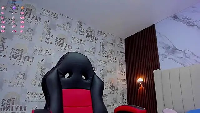 Snapshot of MAGIEVANS1 chatting on 03-08-25, 12:30 MAGIEVANS1 online show from 03-08-25, 12:30