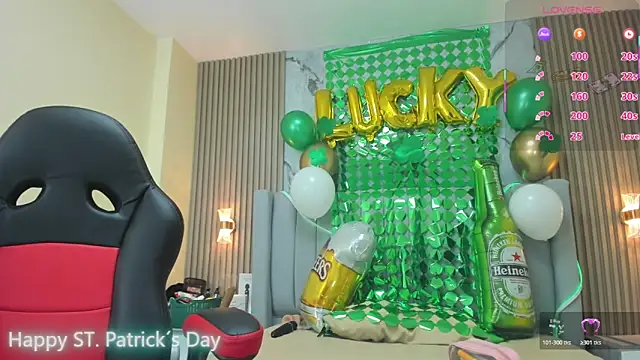 Snapshot of MAGIEVANS1 chatting on 03-17-26, 12:52 MAGIEVANS1 online show from 03-17-26, 12:52