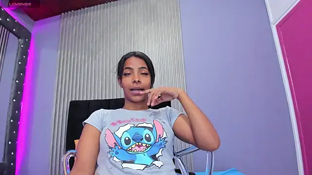  Valeria Brown online show from 10-30-25, 09:22