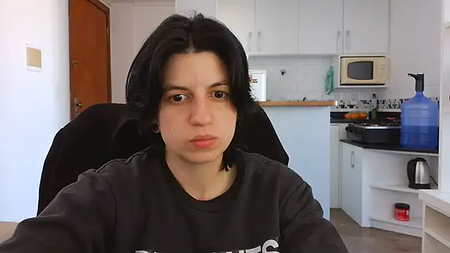 kyslrana online show from 06-27-26, 04:35