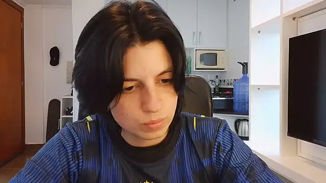kyslrana online show from 06-24-26, 07:33