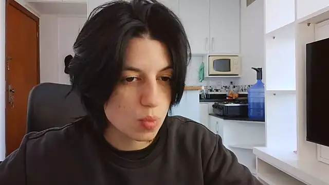 kyslrana online show from 06-25-26, 03:17