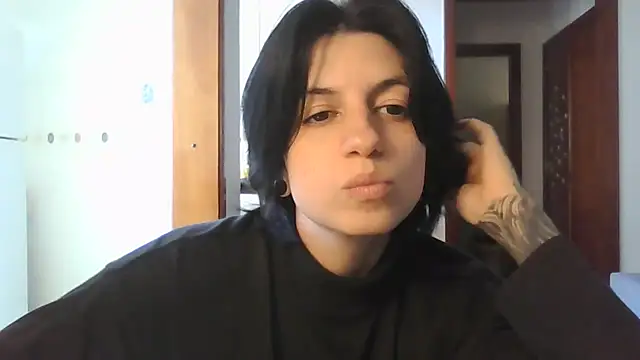 Snapshot of kyslrana chatting on 05-20-26, 02:25 kyslrana online show from 05-20-26, 02:25