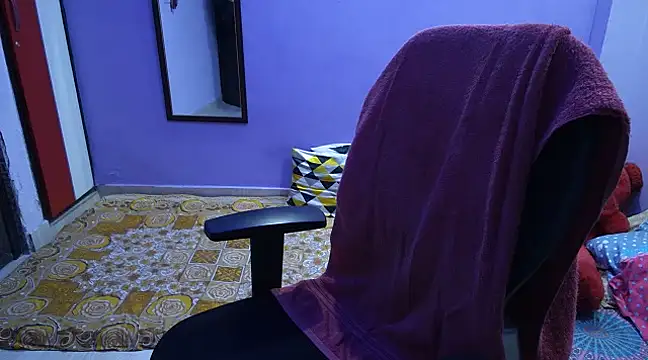 Snapshot of BabyNaina chatting on 03-17-25, 05:27 BabyNaina online show from 03-17-25, 05:27