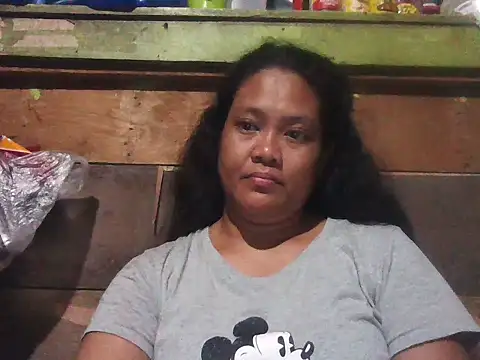 Snapshot of Ericababes chatting on 05-17-26, 07:25 Ericababes online show from 05-17-26, 07:25
