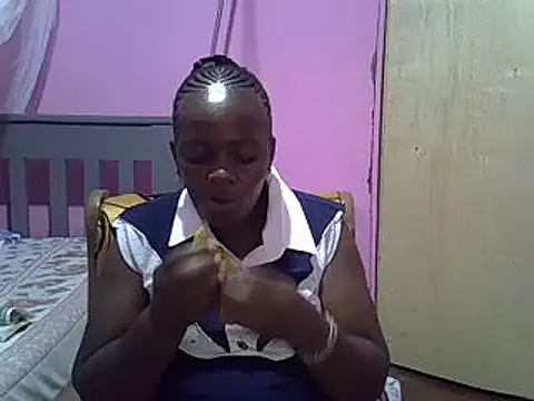 Ebonyceline online show from 02-25-25, 05:51