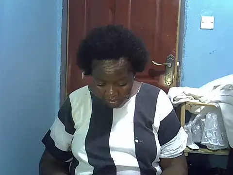 Ebonyceline online show from 07-31-26, 06:49