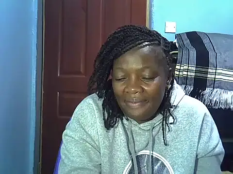 Snapshot of Ebonyceline chatting on 05-16-26, 06:51 Ebonyceline online show from 05-16-26, 06:51