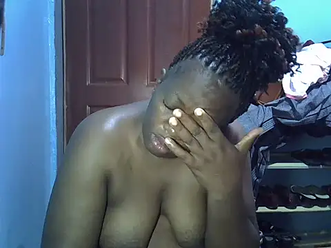 Ebonyceline online show from 04-13-26, 07:12