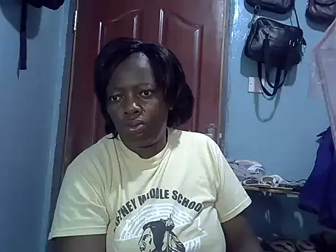 Ebonyceline online show from 06-27-26, 06:08
