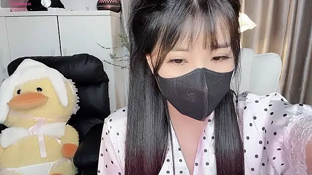 Snapshot of Mya_Lee chatting on 01-18-25, 02:23 Mya Lee online show from 01-18-25, 02:23