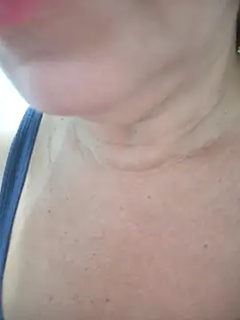 Snapshot of CASADASIGILO2 chatting on 05-09-26, 03:21 CASADASIGILO2 online show from 05-09-26, 03:21