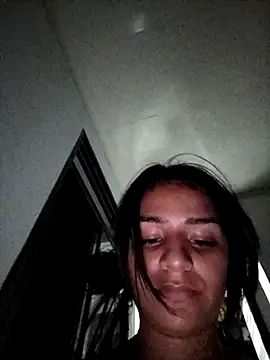 Snapshot of AnnRosse18 chatting on 02-19-25, 02:23 AnnRosse18 online show from 02-19-25, 02:23