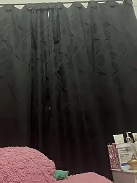 Snapshot of AnnRosse18 chatting on 03-05-25, 02:01 AnnRosse18 online show from 03-05-25, 02:01