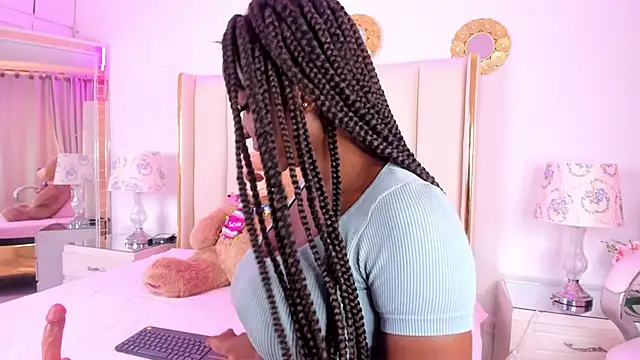 GianinaLewis online show from 02-04-26, 08:48