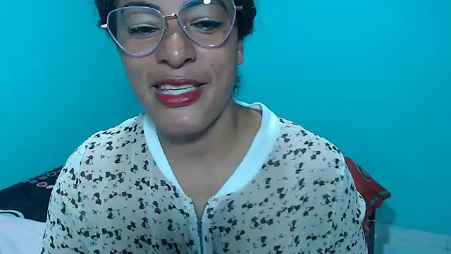 Snapshot of kateleyagrey chatting on 02-01-26, 11:41 kateleyagrey online show from 02-01-26, 11:41