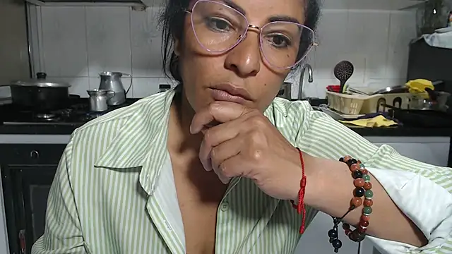 kateleyagrey online show from 03-05-26, 11:43