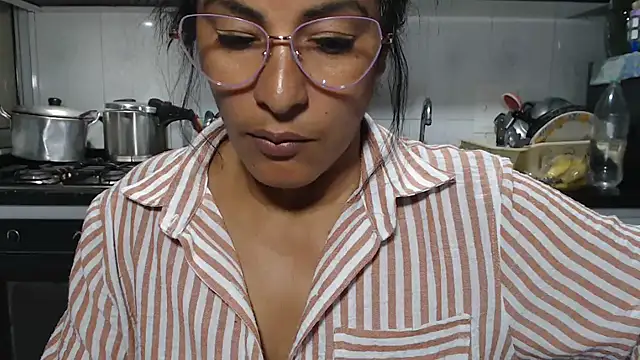 Snapshot of kateleyagrey chatting on 02-03-26, 02:53 kateleyagrey online show from 02-03-26, 02:53