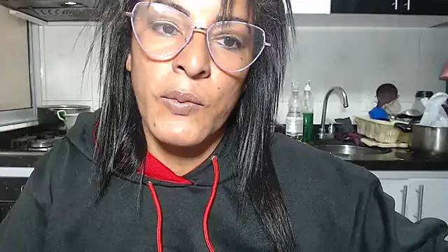 kateleyagrey online show from 06-24-26, 07:33
