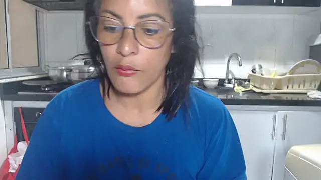 Snapshot of kateleyagrey chatting on 10-18-25, 08:33 kateleyagrey online show from 10-18-25, 08:33