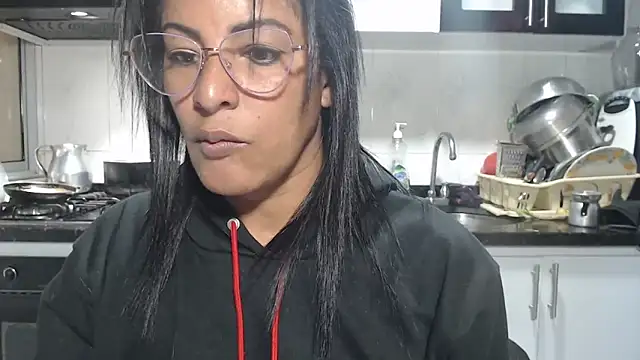 kateleyagrey online show from 05-02-26, 08:36