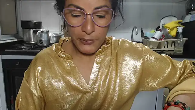 Snapshot of kateleyagrey chatting on 01-14-26, 08:01 kateleyagrey online show from 01-14-26, 08:01