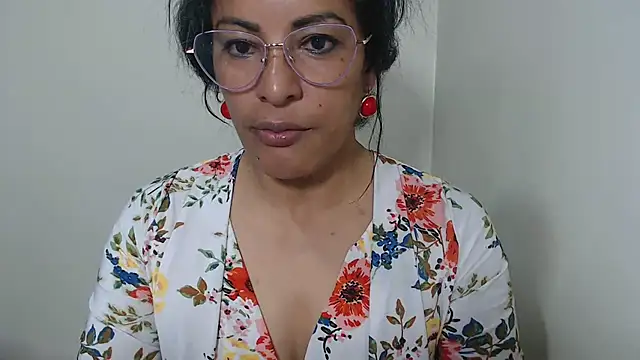 kateleyagrey online show from 07-10-26, 07:25