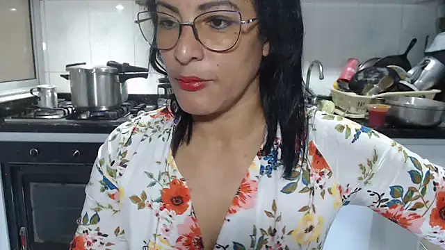 Snapshot of kateleyagrey chatting on 11-27-25, 08:09 kateleyagrey online show from 11-27-25, 08:09