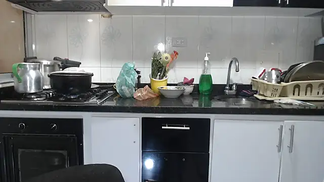 kateleyagrey online show from 04-09-26, 06:58