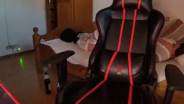 KmlBI26 online show from 10-30-25, 07:17