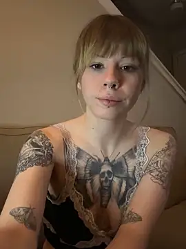 BiancaValentina online show from 06-04-26, 12:10