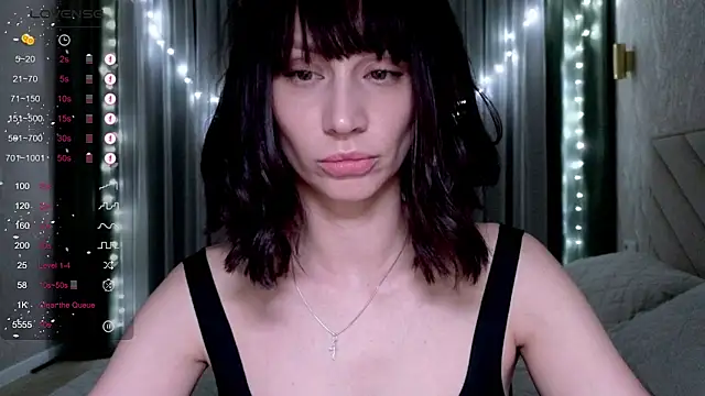 Snapshot of Alice_Wonders chatting on 01-16-26, 08:13 Alice Wonders online show from 01-16-26, 08:13