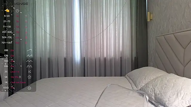 Snapshot of Alice_Wonders chatting on 02-16-26, 06:45 Alice Wonders online show from 02-16-26, 06:45