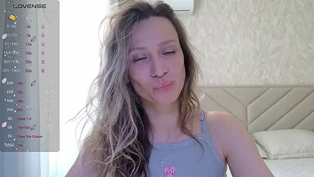 Alice Wonders online show from 03-16-26, 06:28