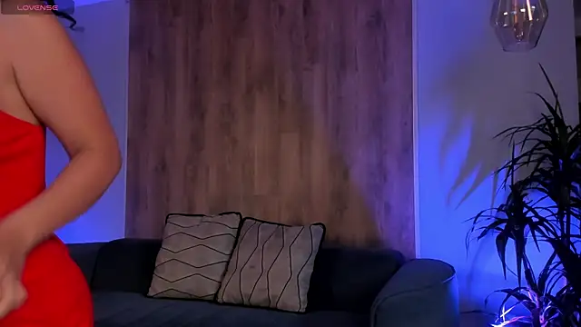 RoseFerrera online show from 01-11-26, 06:37