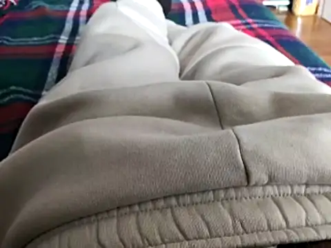 Snapshot of PepeCharlie27 chatting on 02-15-26, 09:19 PepeCharlie27 online show from 02-15-26, 09:19