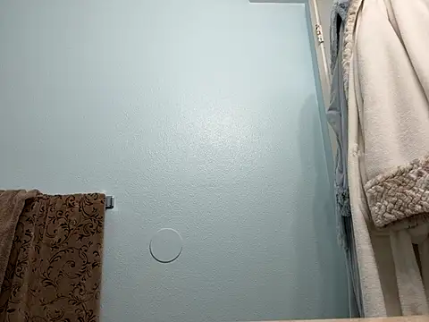 ClumsyLink online show from 01-17-26, 02:37