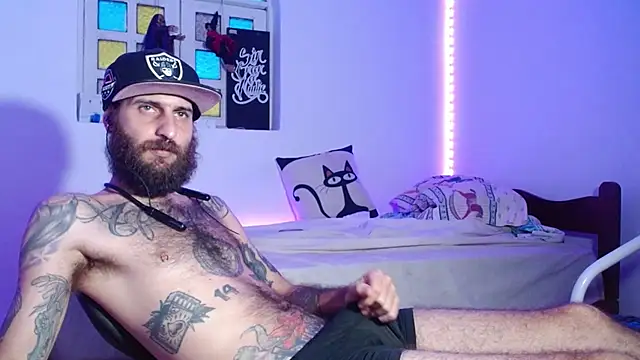 Tatted21xxx online show from 10-17-25, 09:38