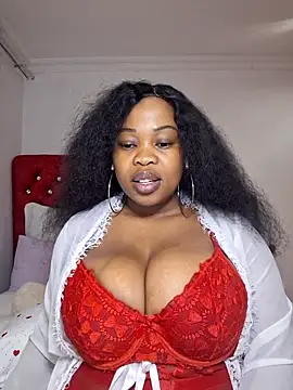 Snapshot of BoobQueenxx chatting on 06-07-26, 02:39 BoobQueenxx online show from 06-07-26, 02:39
