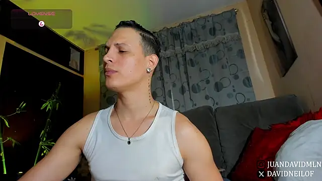 Snapshot of DavidNeill chatting on 07-21-26, 11:50 DavidNeill online show from 07-21-26, 11:50