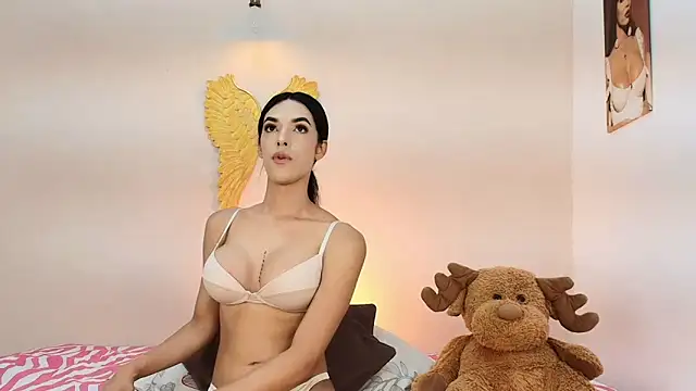 salome Collins 1 online show from 11-06-25, 12:14