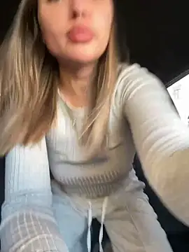 AngelinaMoore online show from 03-17-25, 12:25