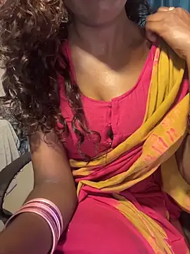 Snapshot of Indian-Squirt chatting on 03-31-26, 09:22 Indian-Squirt online show from 03-31-26, 09:22